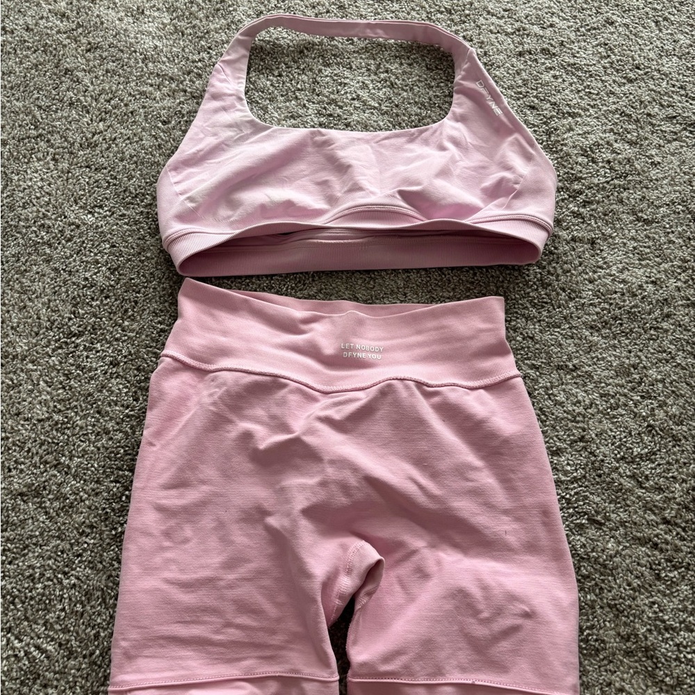 Dfyne Pink Sports Bra and Shorts Set
